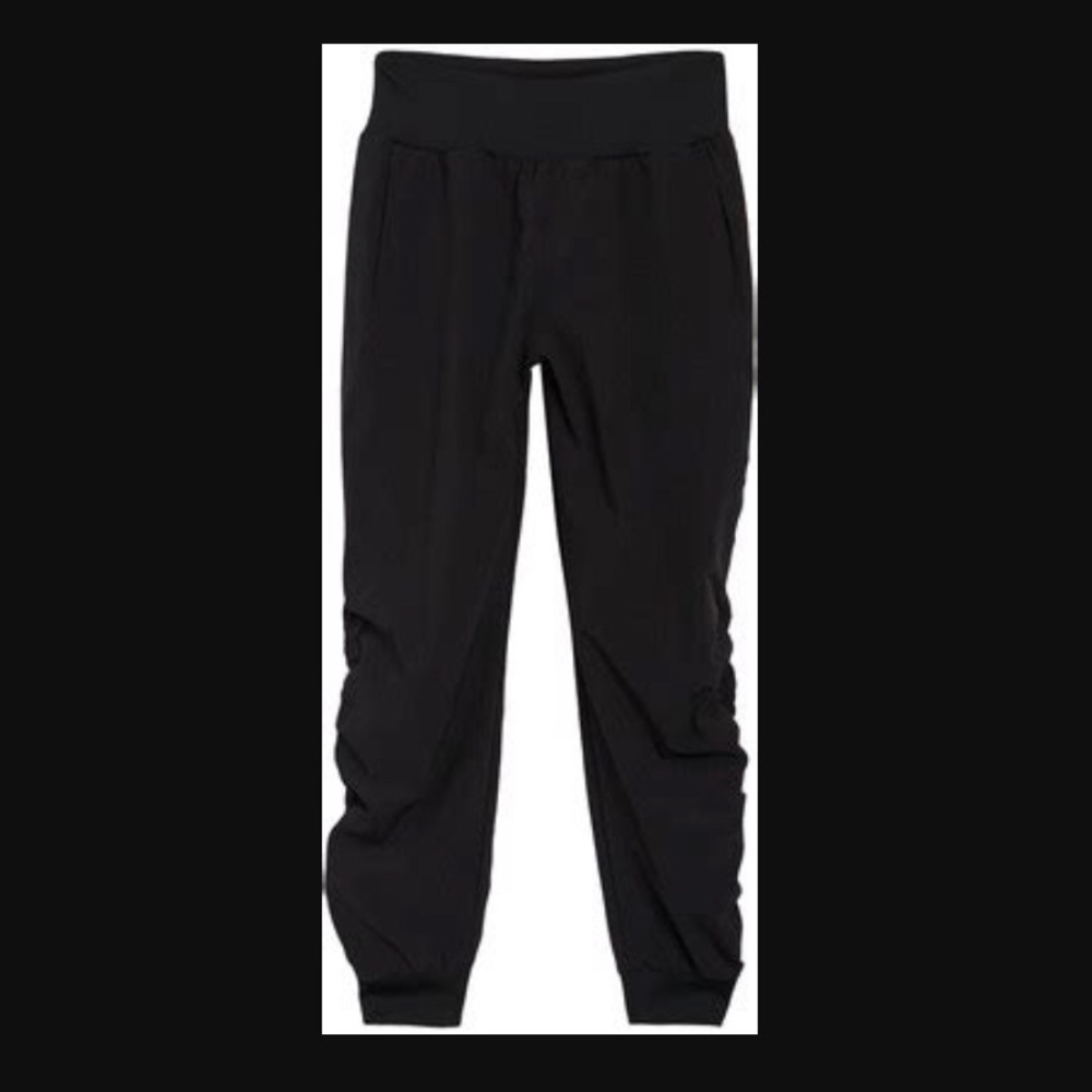 Z by Zella “Toe Tap” lightweight joggers